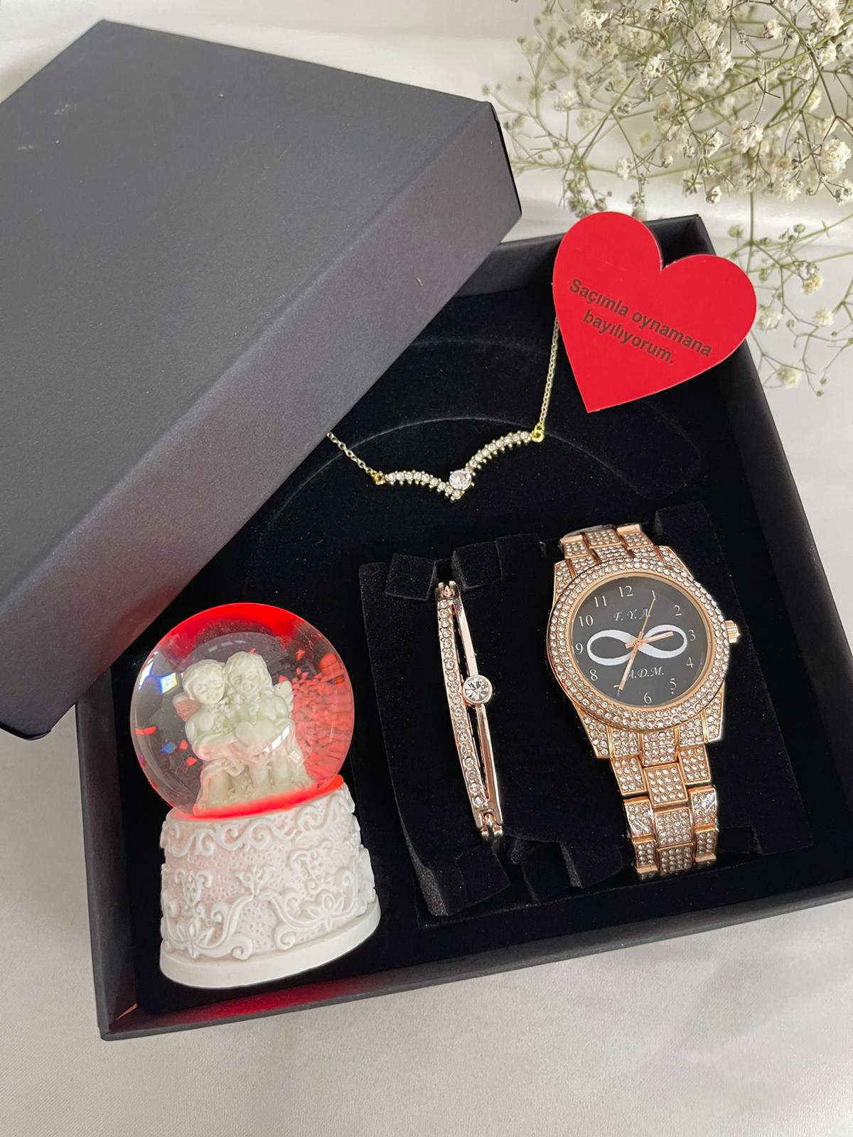 Gold Taşlı Hediye Kare Saat Set Kutu
