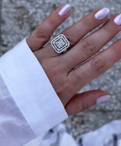 Alternative view of 925 Ayar Gümüş Baget Taşlı Yüzük