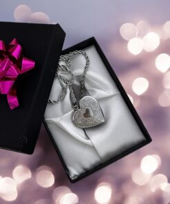 Alternative view of Çelik Kalp Kapaklı Resimli Kolye