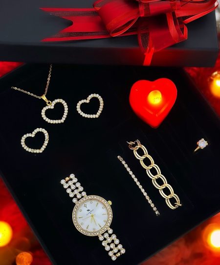 Gold Saat Bileklik Kolye ve Küpe Hediyeli Kare Set Kutu